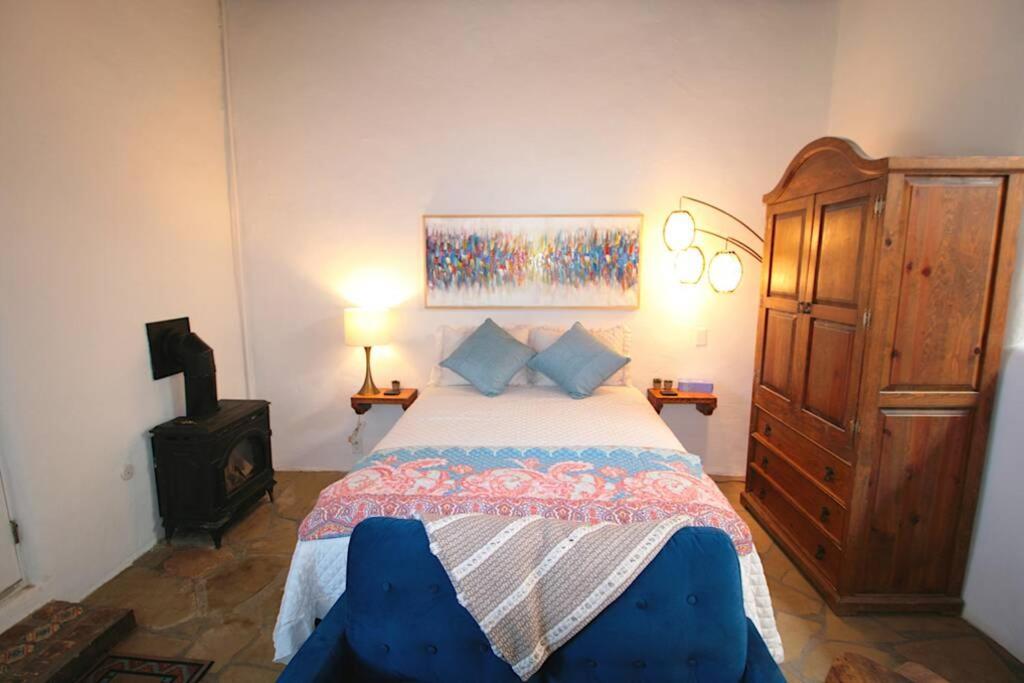 Closson Getaway - Courtyard - Railyard And Plaza Santa Fe Esterno foto